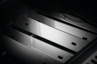 Газовый гриль Napoleon Rogue PRO-S 625 (стальной, с ИК горелкой 3/3)